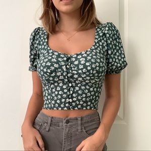 Free People green floral puffed sleeve crop